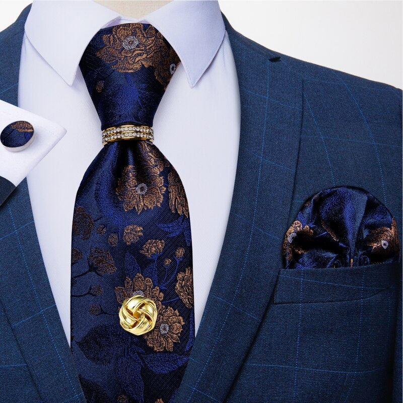 Corbata Azul con Flores