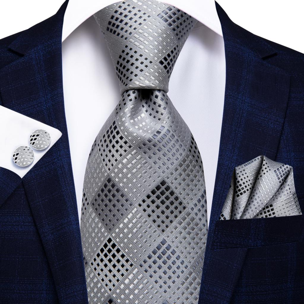 Corbata Gris a Cuadros